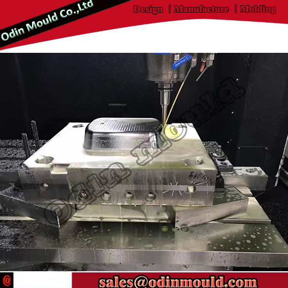 injection mold.jpg